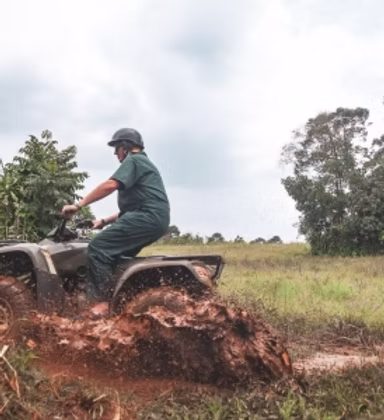 quadbiking